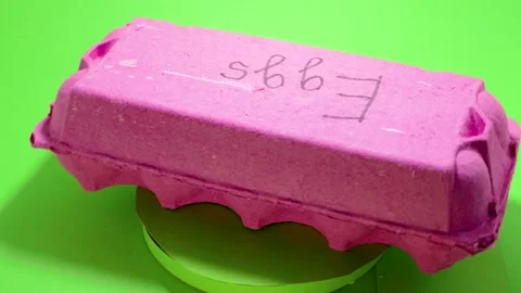 Creative packaging for eggs chroma key isolated .concept safety moving Stock-Footage 152531982
