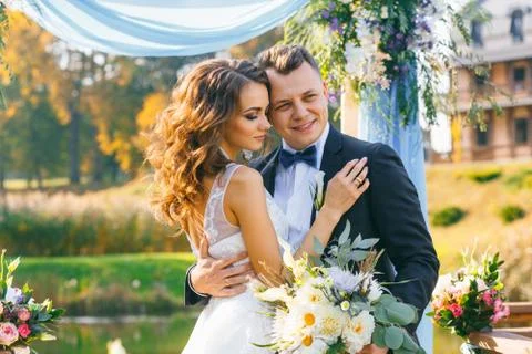 Creative stylish wedding ceremony Фото