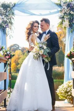 Creative stylish wedding ceremony Fotos Stock