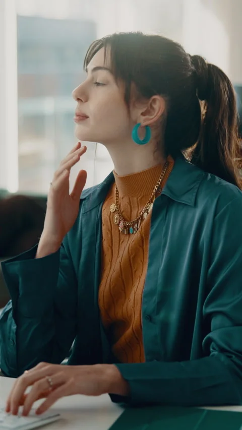 Creative, thinking and woman in office for online report, research and Stock Footage 338106083