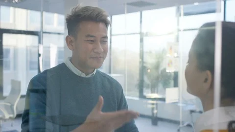 Creativity team working on 3D printer in office Video stock 106779553