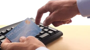 Credit Card 库存影片 85690784