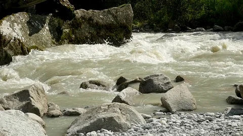 Creek Video stock 79904911