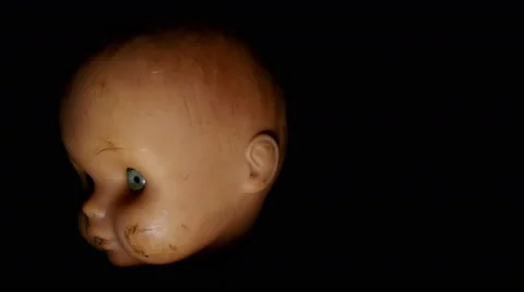 Creepy Doll 스톡 동영상 53189185