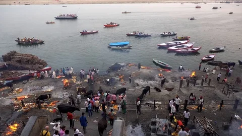 Cremation at Manikarnika Ghat Stock Footage 103450559