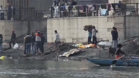 Cremations On The Ganges River In Varanasi, India Stock Footage 159175011