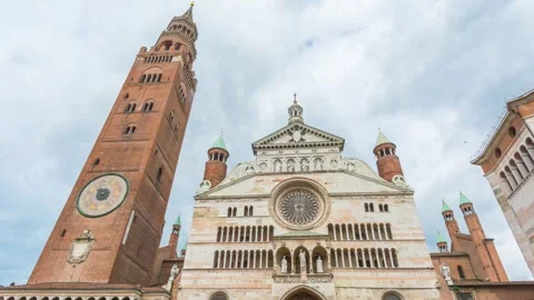 Cremona - The cathedral Assumption of the Blessed Virgin Mary and tower bel.. Stock Footage 242763310