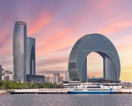 Crescent Development Project Along the Caspian Sea Coast in Baku, Azerbaijan Stock-Fotos