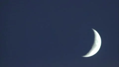 Crescent moon in night sky Stock Footage 253772494