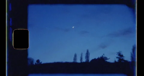 Crescent moon on super 8 Видео 142185329