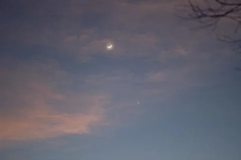 CrescentMoonVenusJupiter Stock Photos
