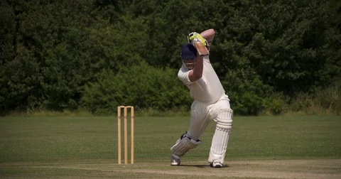 A Cricket Batsman in slow motion. 스톡 동영상 80426100