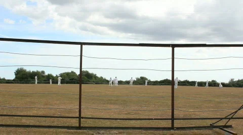 Cricket through boundry fence Video stock 861777