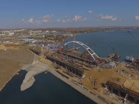 Crimean Bridge, flying away from second giant arc ready to go soon 動画素材 81141707