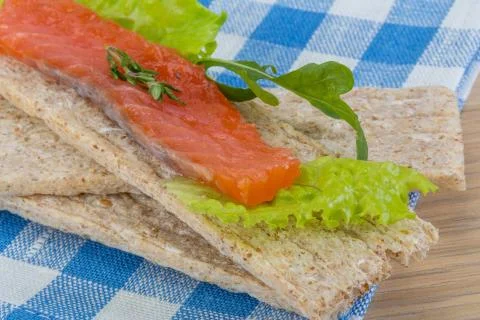 Crispbread with salmon Foto stock