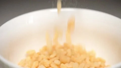 Crisped rice cereal Video stock 152524363