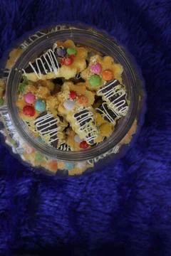 Crispy cake in a jar Foto stock