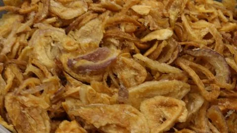 Crispy deep fried shallot Stock Photos