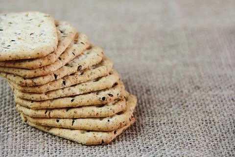Crispy diet crackers with cumin and quinoa seeds Stock-Fotos