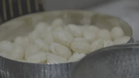Crispy fried dough balls for indian street food snack preparation Vídeo Stock 335270857