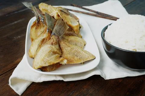 Crispy fried fish marinated with garlic and salt Stock Photos