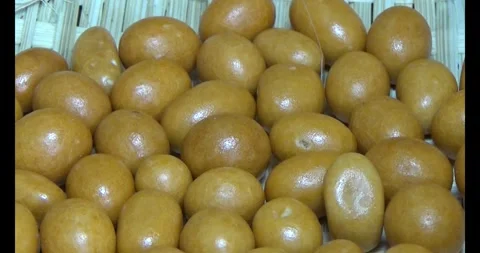 Crispy fried peanuts on plate Video stock 296568303