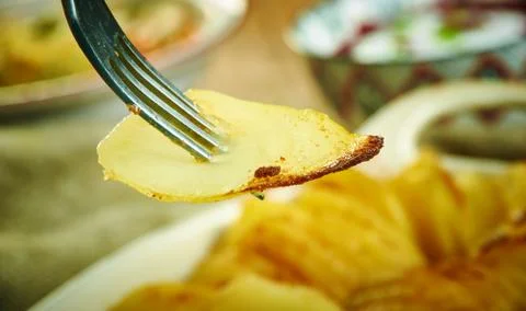 Crispy Leaf Potatoes Foto stock