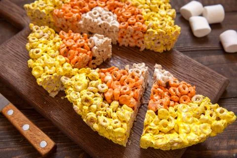 Crispy oat rings with marshmallows Fotos Stock