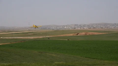 Crop duster Video stock 105962196