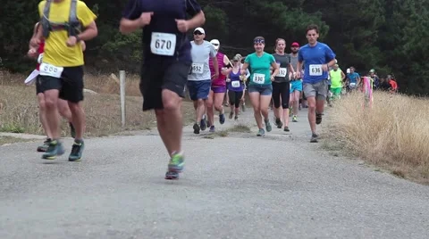 Cross Country Runners Видео 40632972