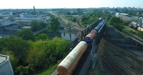 Cross the rail 스톡 동영상 116655205