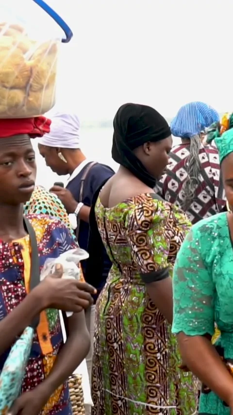 Cross section of Traders in a busy African Market Stock-Footage 310639461