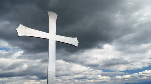 Cross with time lapse clouds Stock Footage 59695235