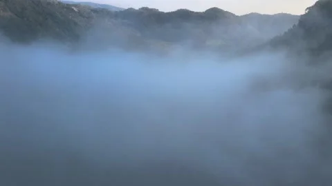 Crossing The Clouds Video stock 230955226