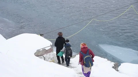 Crossing  river Video stock 128672265