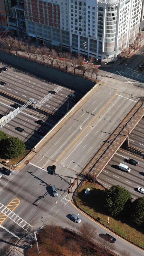 Crossing street with bridge over Interstate 85 downtown in Atlanta, Georgia. Stock Footage 266784883