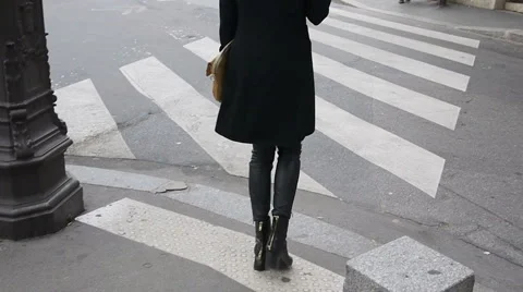 Crossing the street, Stock Footage 1006232