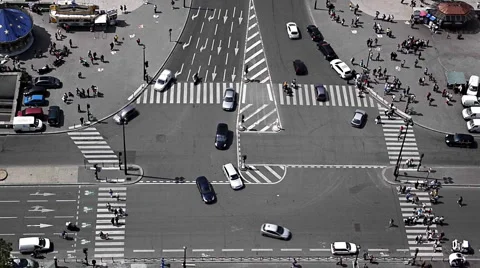 Crossroads in Paris (view from  Eiffel Tower) Vídeo Stock 6571666