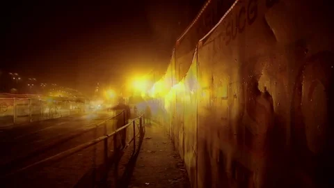 Crowd and traffic at night {Timelapse} Video stock 102782741