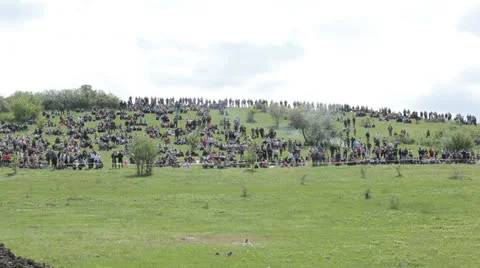 Crowd behind the fence. Editorial Stock Footage 25862177