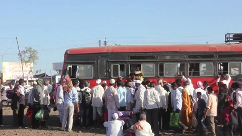 Crowd at bus stand Stock Footage 208554776