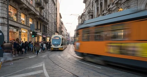 Crowd in the center of Milan, Stock Footage 97068657