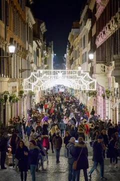 The crowd in the center of Rome Stock Photos