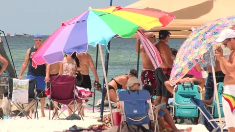 Crowd at Florida beach Stock Footage 147623223