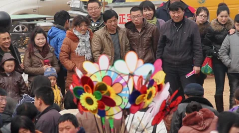 Crowd at God of Medicines Temple fair during chinese spring festival Stock Footage 34395316
