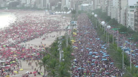 Crowd in Ipanema Beach during Carnaval Stock Footage 49200492