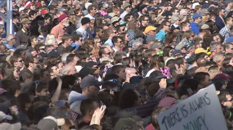 Crowd Jumps At Same Time at Jon Stewart’s Rally to Restore Sanity  Stock Footage 906911