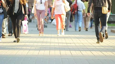 The crowd, legs only, spring-summer 720p 60 fps Stock Footage 10922799