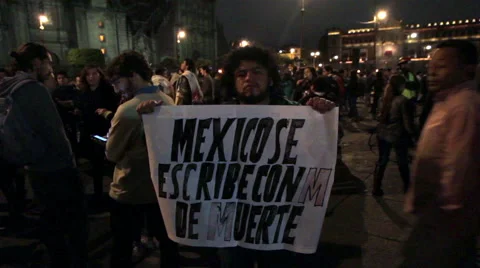 Crowd in a march protest for the 43 students disappeared in Ayotzinapa Guerrero. Stock Footage 44161448