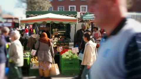 Crowd at market Video stock 10862644